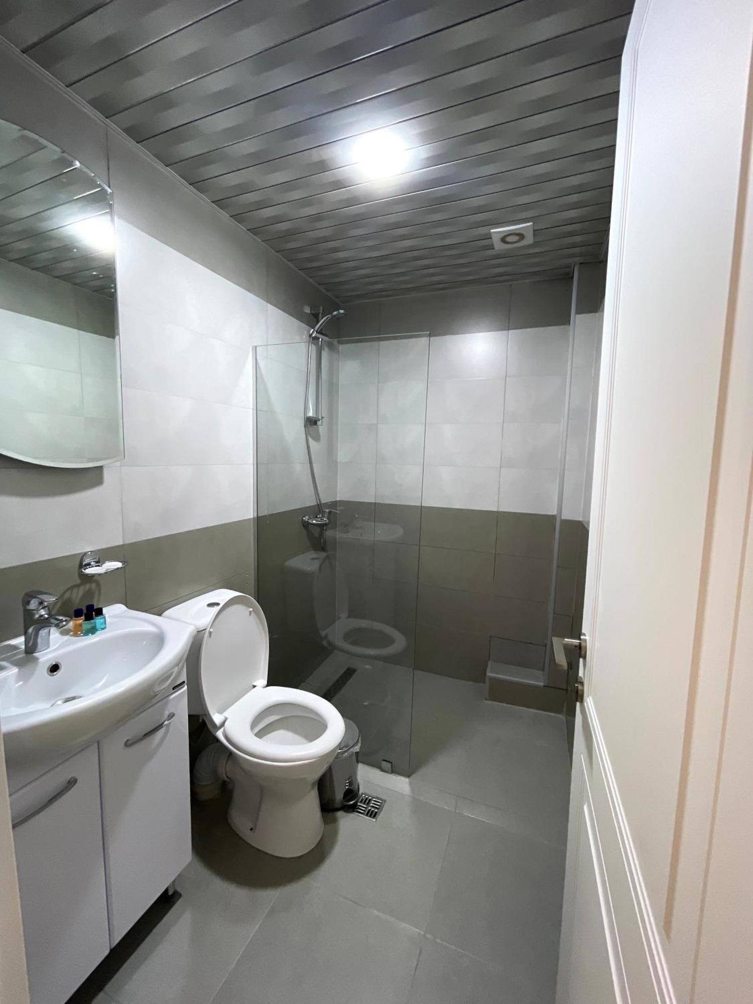 Hotel White House Tbilisi Zewnętrze zdjęcie