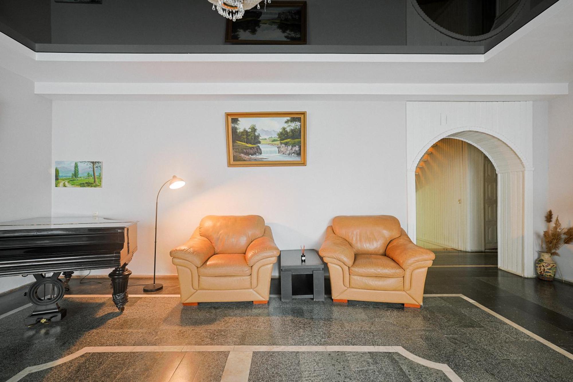 Hotel White House Tbilisi Zewnętrze zdjęcie