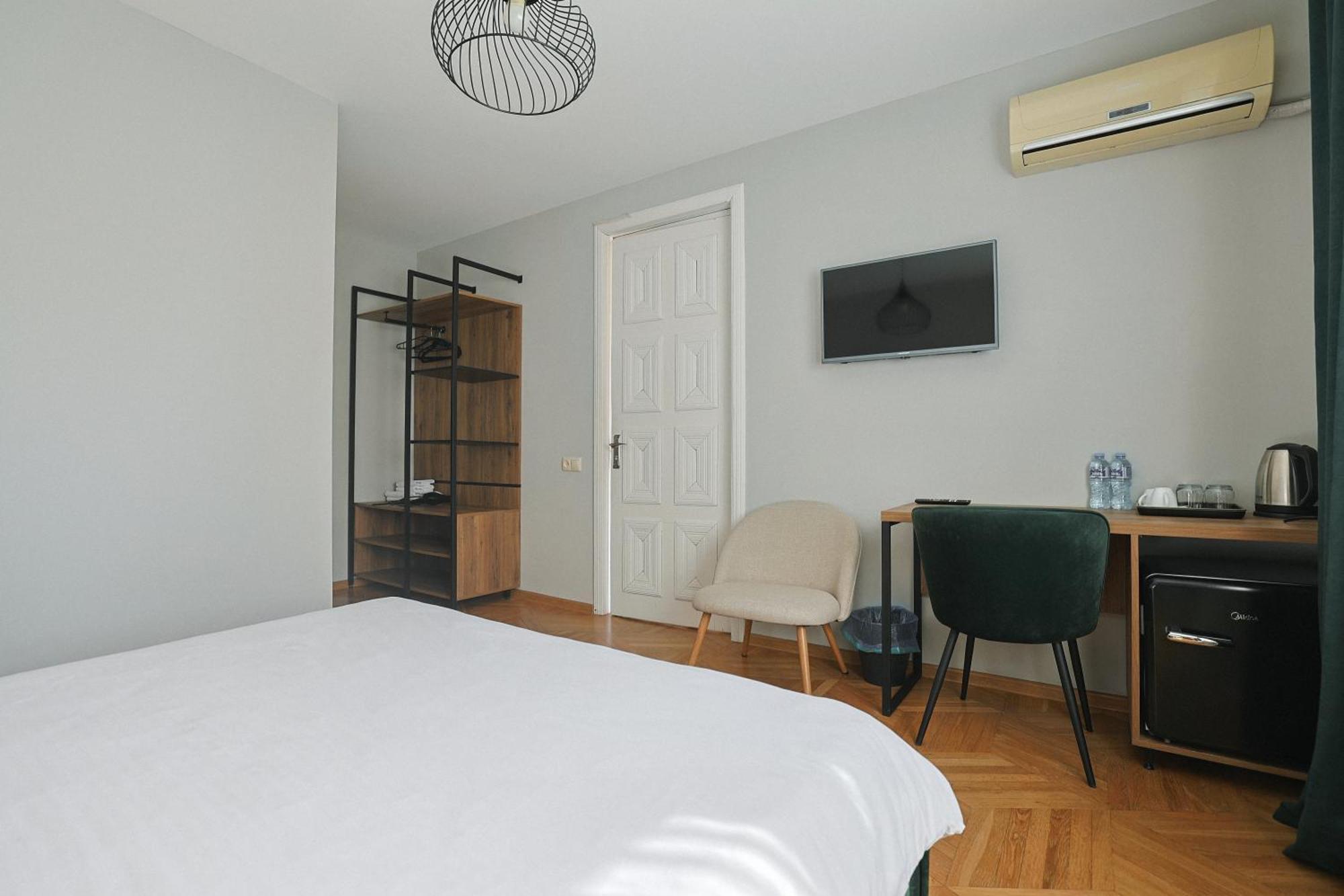Hotel White House Tbilisi Zewnętrze zdjęcie